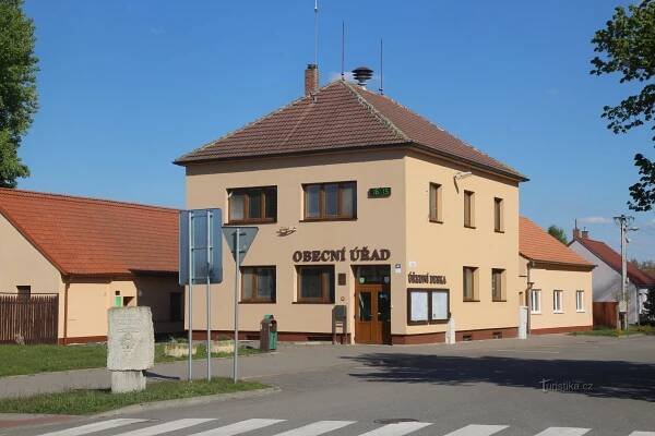 Lužice - putování po... - Chodník, naučná stezka