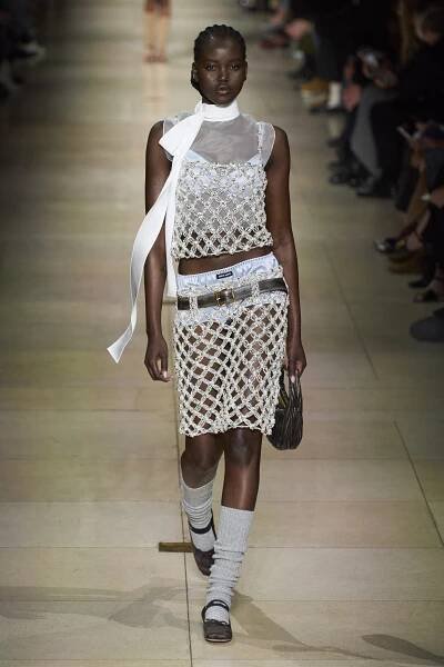 STYLECASTER | Ballet Flat Trend