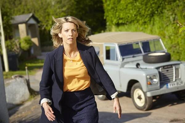The Coroner - Those in Peril (S02E03) (2016)