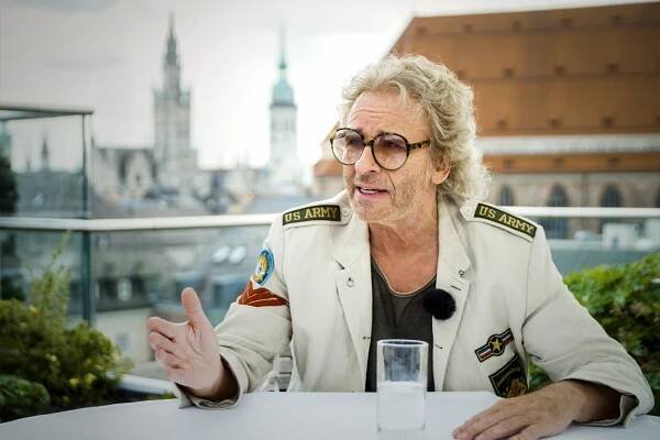 Eine Legende. Unvergessen - Peter Alexander (S01E03) (2018)