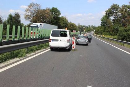 Dopravní nehoda tří aut zablokovala včera dálnici D46 ve směru na Olomouc | Prostějovsko | Z kraje | Hanácká Drbna - zprávy