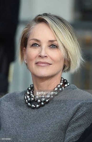 Actress Sharon Stone attends a ceremony at the TCL Chinese Theater in Hollywood, California, on January 6, 2017. / A… | Hair cuts, Short hair styles, Bob hairstyles