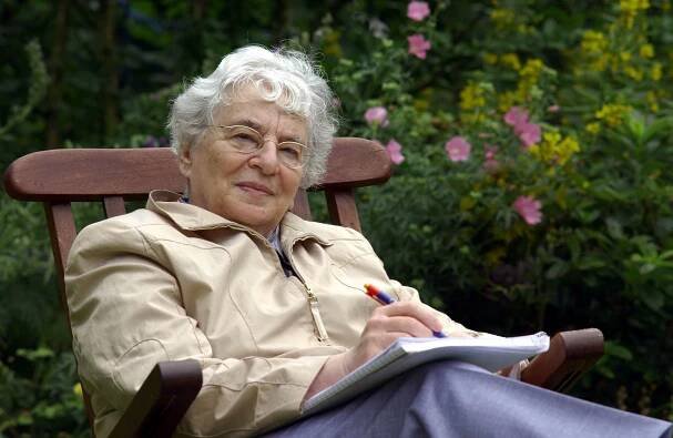Ruth Weiss (writer) - Wikipedia