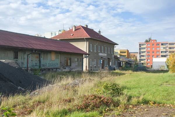 Soubor:Nový Jičín horní nádraží.jpg – Wikipedie