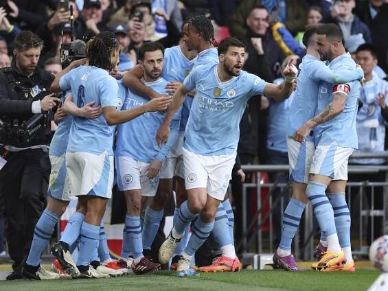 Guardiola nikdy nespí na ustlanom sene: Manchester City privádza mladého brazílskeho zajačika