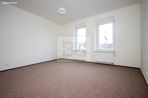 Pronájem bytu 1+1 41 m², Arnošta z Pardubic, Úvaly