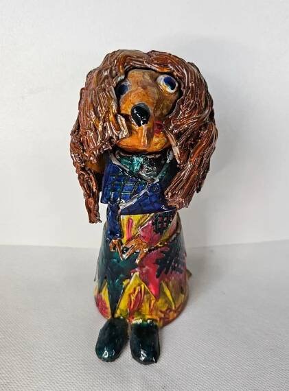 Stará keramická figura čarodějnice možná Kutálek (?)