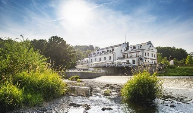 Pronájem prostor ROMANTICKÝ HOTEL MLÝN KARLŠTEJN | firemní akce Karlštejn