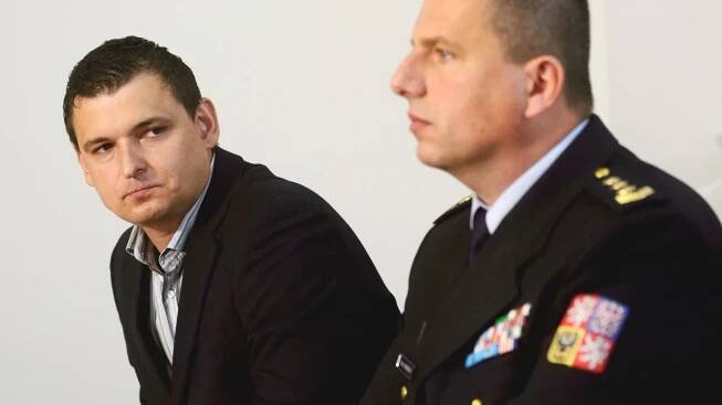 Spor ve vězeňské službě: Odmítli proplatit nezákonné odstupné a skončili