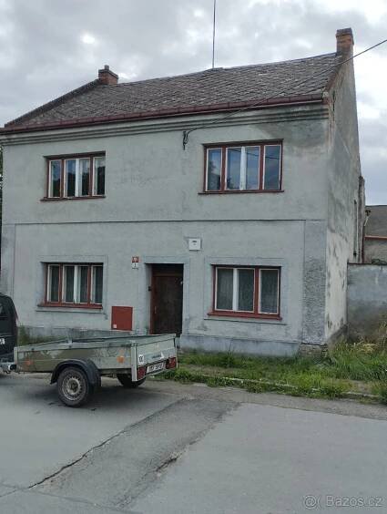 Rodinný dům v Lověšicích (Přerov)