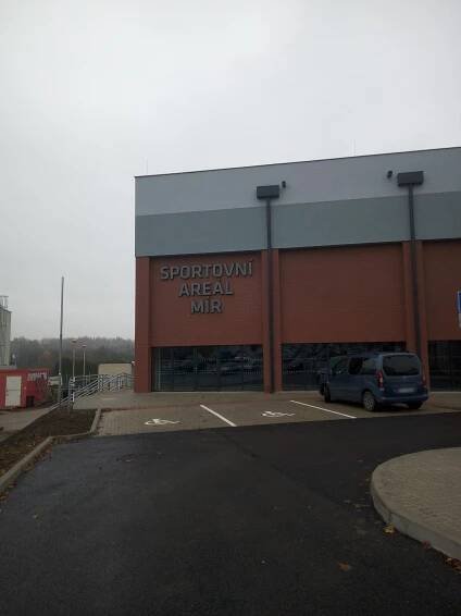 Sportovní hala Stadionu Míru foto 3