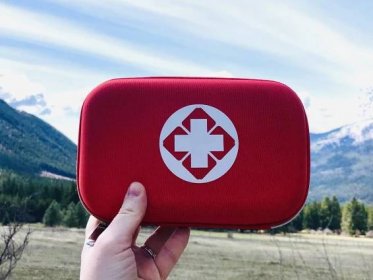 travel subscription box gear box first aid kit