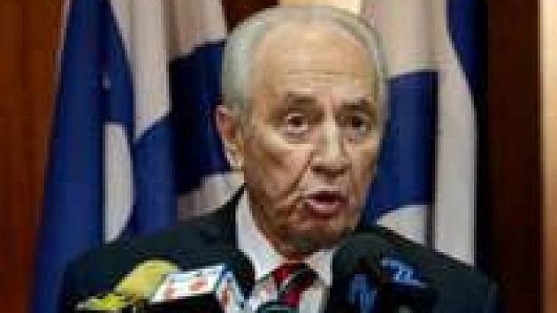 Veterán Šimon Peres sahá po prezidentské funkci