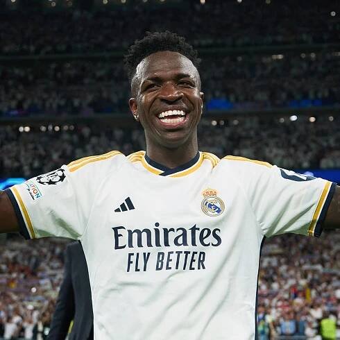 Cette montre de luxe portée le joueur du Real Madrid Vinicius est l'une plus belles Audemars Piguet qui existe