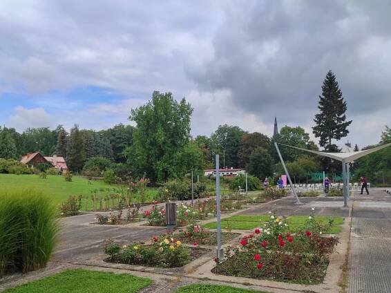 Soubor:Rozárium, Olomouc (01).jpg – Wikipedie