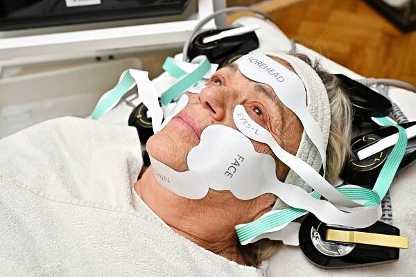 HIFU Ultramage nebo NEOfacelift : neinvazivní ošetření obličeje, dekoltu či bříška