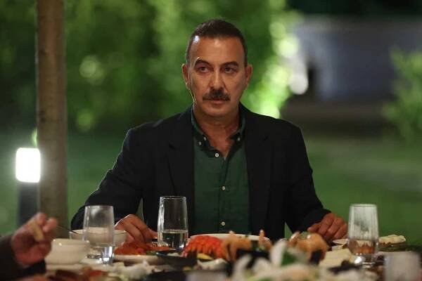 Kendi Düşen Ağlamaz - Savaş ve barış - Z filmu - Hakan Yilmaz