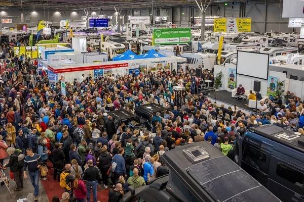 Pepa Vrtal zbořil pavilon P | BVV CZ
