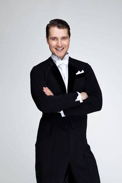 Herec Marek Rozkoš.