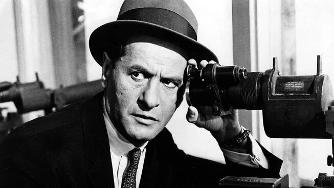 Eli Wallach