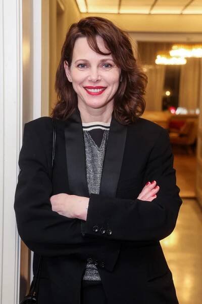 Takhle vypadá Barbora Bobulová dnes, 30 let od natočení slavné pohádky. Vidět ji můžeme v novém českém filmu Nikdo mě nemá rád.