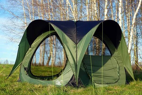 Výstavní Stan pro 4 osoby Samorozkládací POP-UP AlpenTent Show 4 BIS Druh rodinné