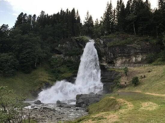 Steinsdalsfossen