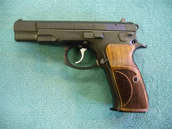 KLINSKY střenky CZ 75/85 dřevěné
