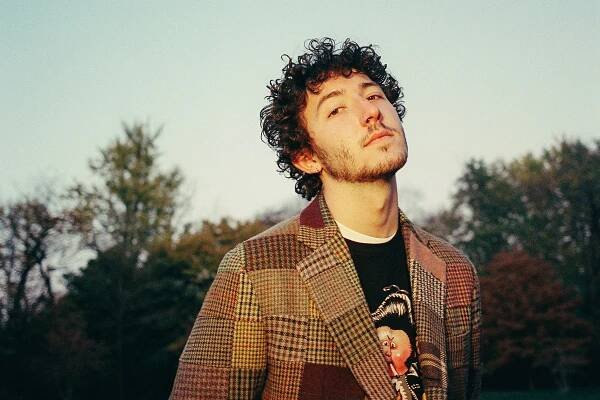 Is Frankie Jonas Gay? The Truth About The Singer’s Sexuality