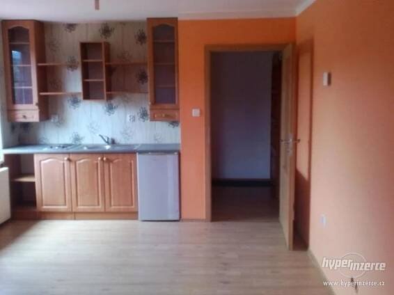 Pronájem bytu Hrádek nad Nisou 2+kk - foto 1
