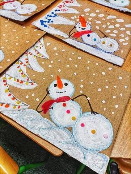 Pin by Allison Wideman on Christmas lunch art | Christmas arts and crafts, Christmas art projects, Paper towel roll crafts