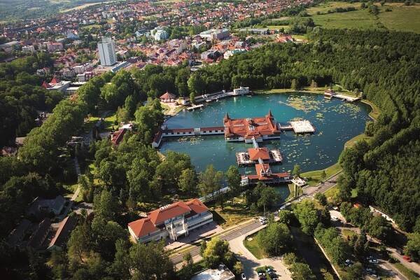Poznávací zájezdy Badacsony Maďarsko 2025 | Zájezdy.cz