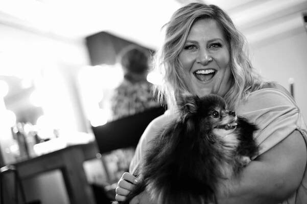 Cabaret Diva Bridget Everett Wants to Wrap Her Legs Around America