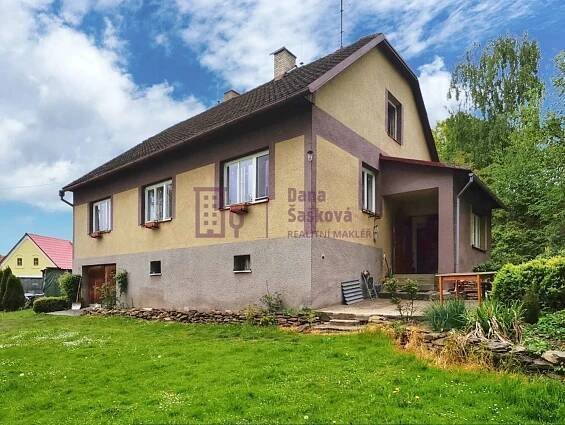 Prodej, rodinný dům, 1181 m2, Častrov