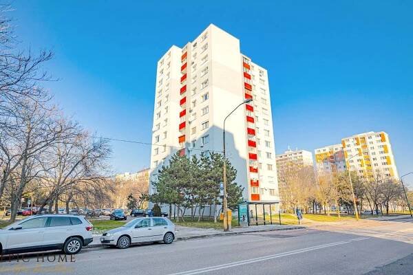 Prodej Byt 3+1, Znievska, Bratislava - Petržalka, Slovensko | Reality-Slovensko.Cz