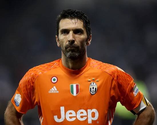 Soubor:Gianluigi Buffon (31784615942).jpg – Wikipedie