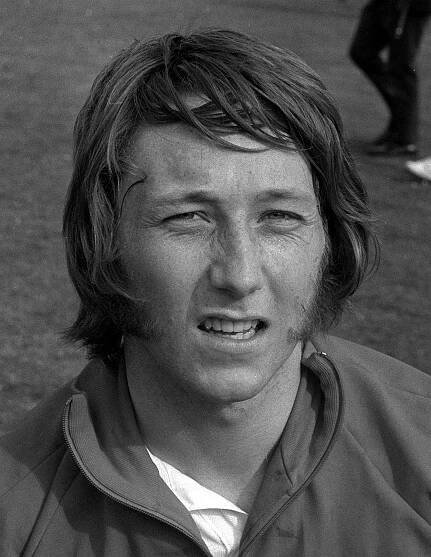Former Wales and British and Irish Lions full-back JPR Williams dies aged 74 | The Independent
