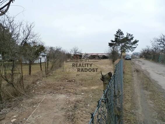 Pronájem zahrady 423m2 u Nové nemocnice Znojmo, k pronájmu zahrada ve Znojmě | REALITY PRORADOST s.r.o 
