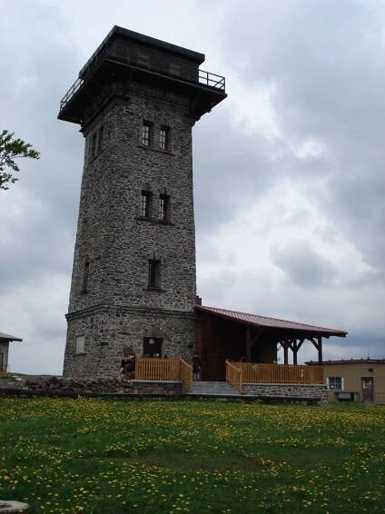 Soubor:Cerchov czech republic may 2006.JPG
