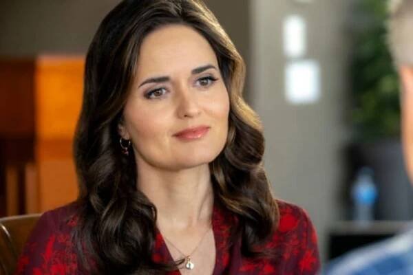 Danica McKellar is #26 best Hallmark actress