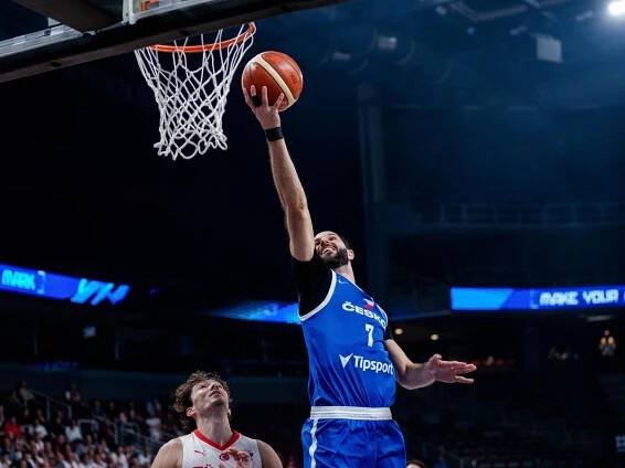Česko - Estonsko | BASKETBAL ONLINE: O naději na ME - Sport.cz