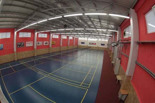 Badminton - T-CLUB