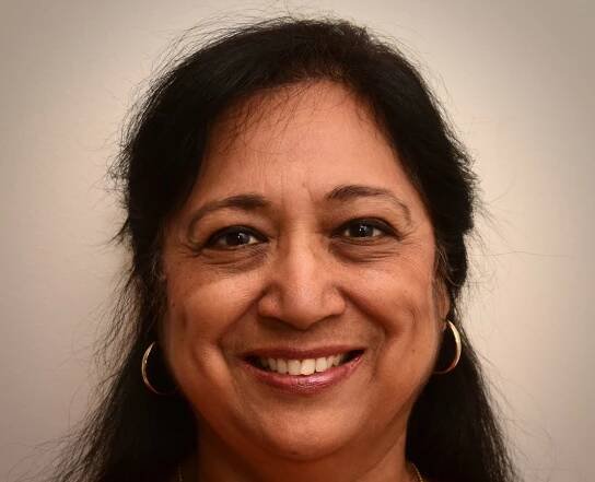 Portrait of Dr Anju Malhotra