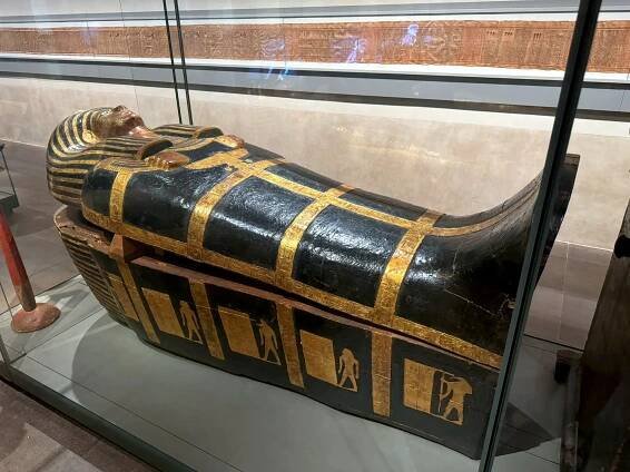 Egyptské muzeum v Turíně má sbírku s více než 30.000 artefakty.