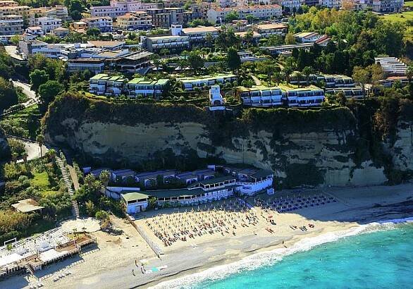 Tropea - LABRANDA Rocca Nettuno Tropea **** - zájezd | CA Snadné cestování - dovolená, letenky, ubytování