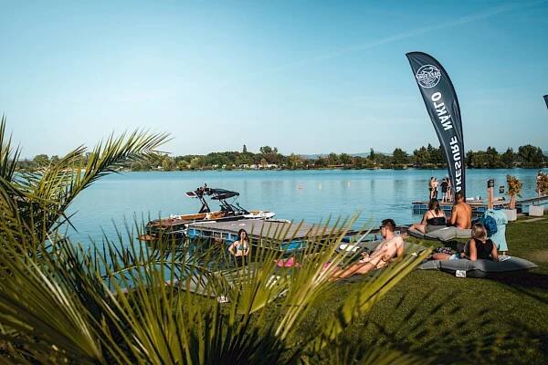 WAKE SURF NÁKLO