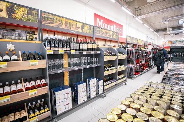 PODÍVEJTE SE: Mountfield otevřel v Ostravě novou moderní prodejnu