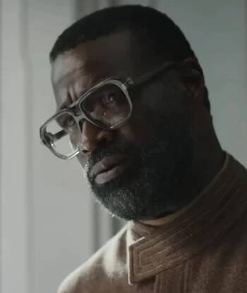 Tunde Adebimpe | Novinky, zajímavosti a tipy ze světa seriálů a filmů | Edna.cz