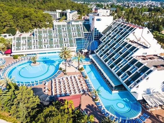 Hotel Queen´s Park Goynuk ***** | Kemer - Turecko Travel 2002, spol. s r. o.