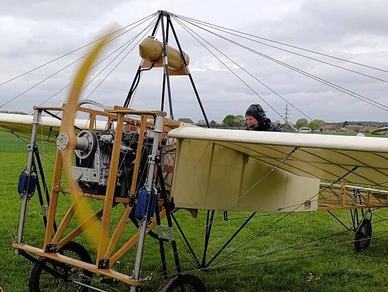 Po 115 letech v akci. Bleriot bojoval s ostrými poryvy a neskutečnou záhadou
